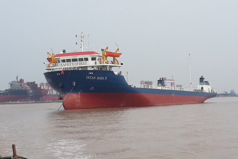 5600DWT Deck Container Ship