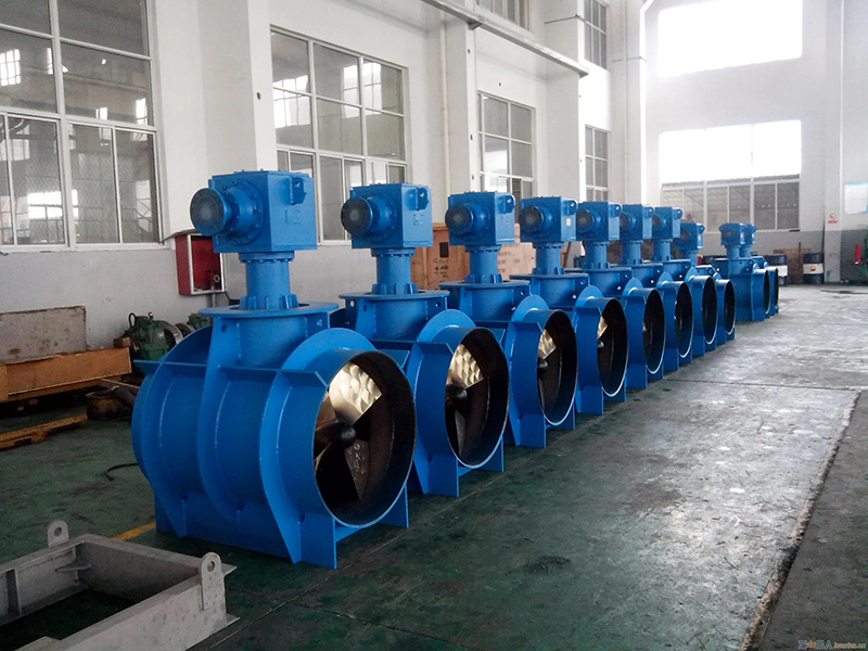 Engine Drive Bow Thruster