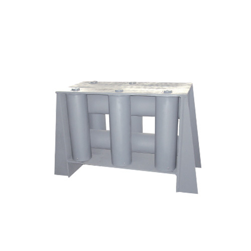 CB 3062-79 E Type Nine Roller Fairlead