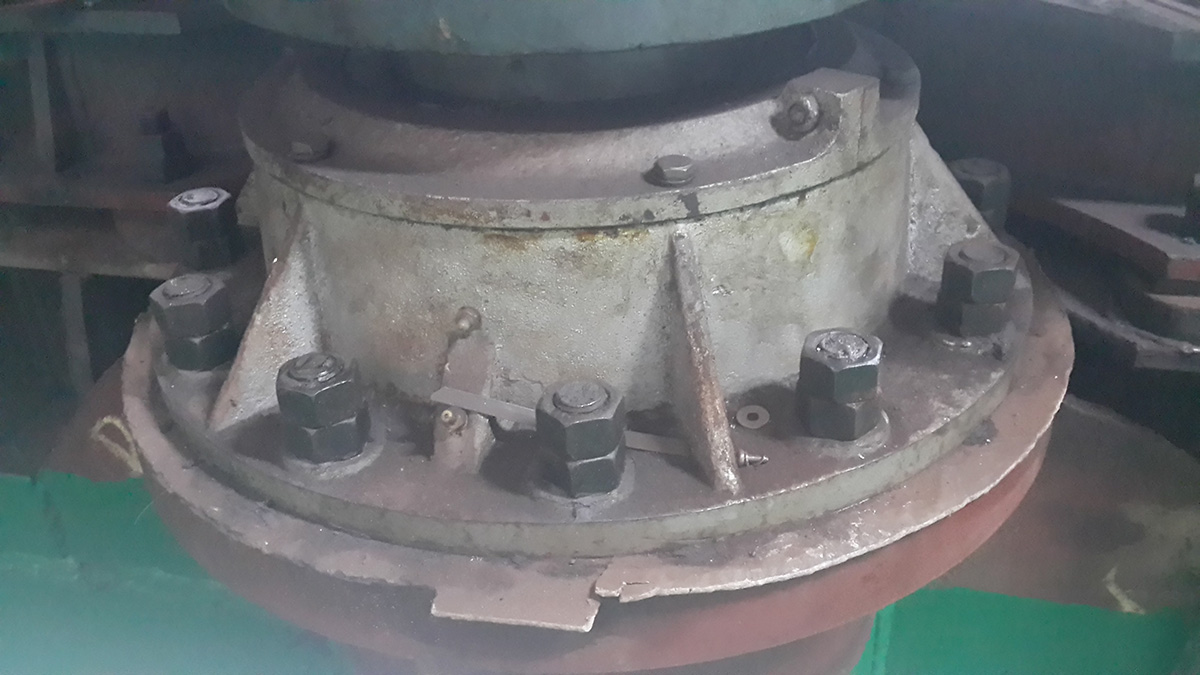 Water-tight Roller Upper Rudder Carrier