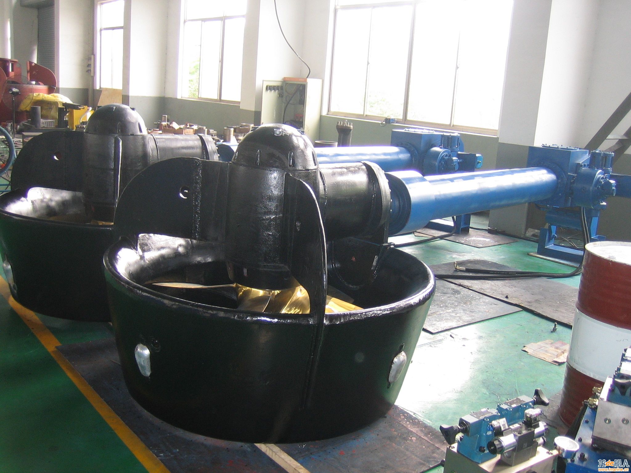 Diesel Engine Deck-mounted Azimuth Thruster